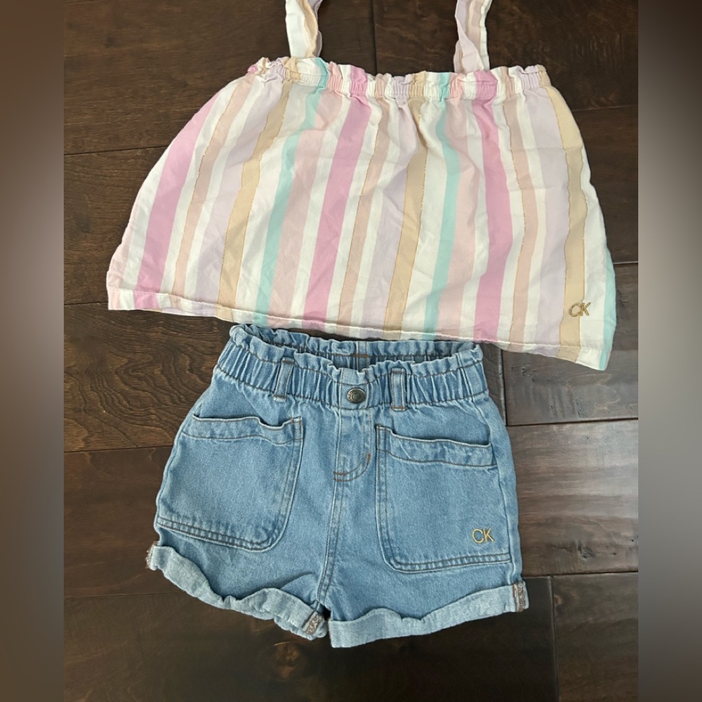 Calvin Klein two piece set Toddler girl